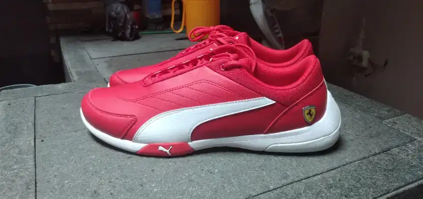 Sepatu Puma Ferrari Kart Cat III Roso Corsa