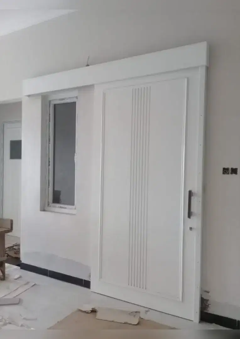 Pintu Geser banyak motif