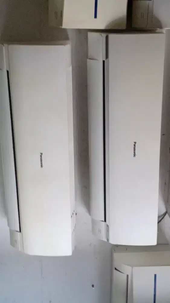 Ac bekas panasonic oval