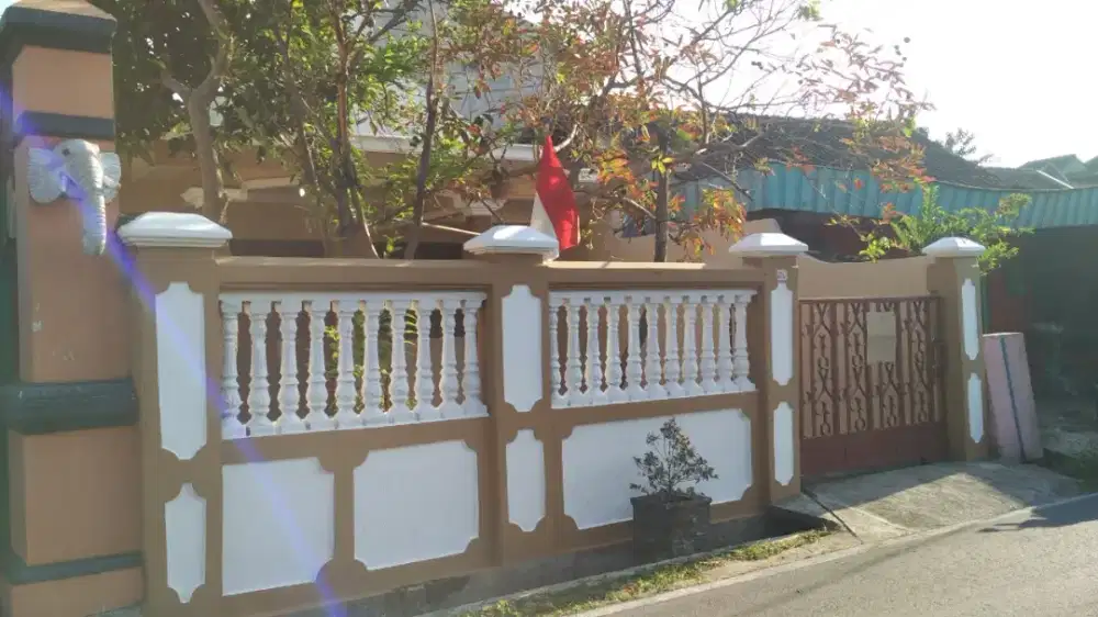 Dijual/Dikontrakkan Rumah di dekat Simpang Joglo