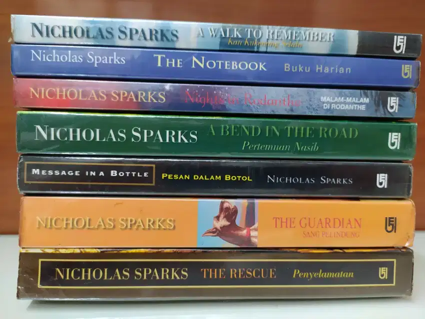 Paket 7 Novel Asing Best Seller by Nicholas Sparks (bhs Indo)