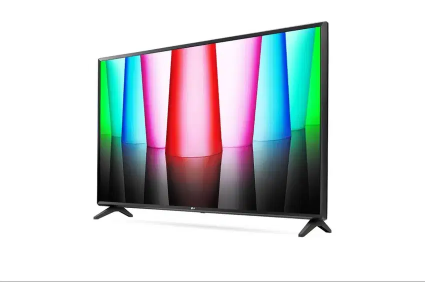 LG 32 inch HD Smart TV LQ570