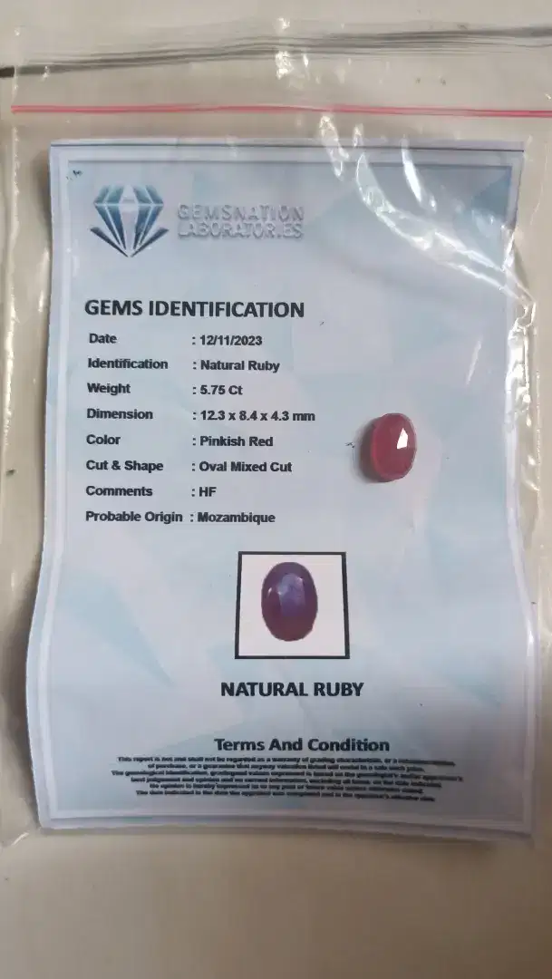 Dijual batu Natural Ruby beserta Memo..Terimakasih OLX