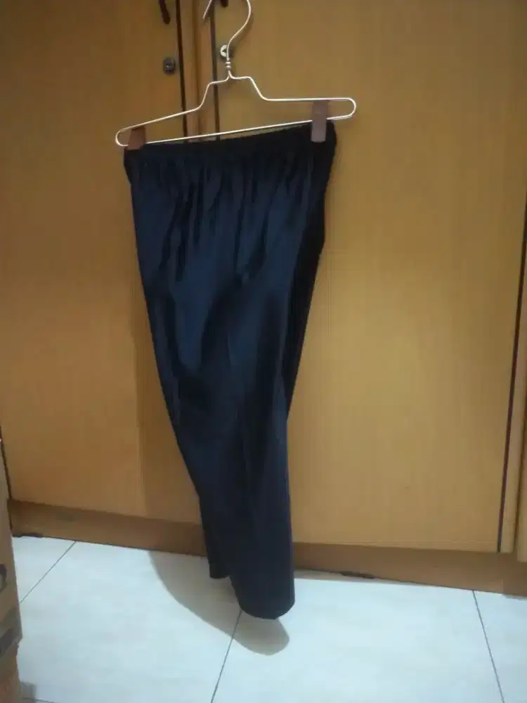 Celana sepeda pendek 3 per 4 polos spandex lycra