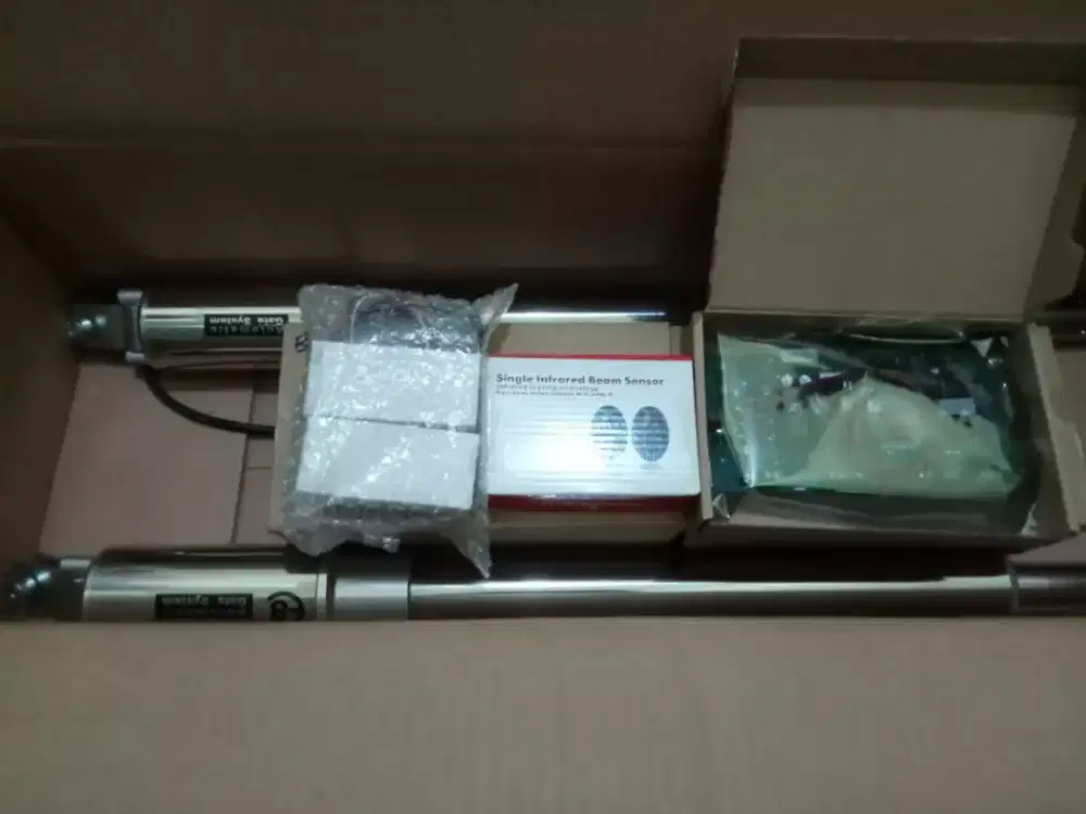 Mesin pintu pagar kupu tarung otomatis