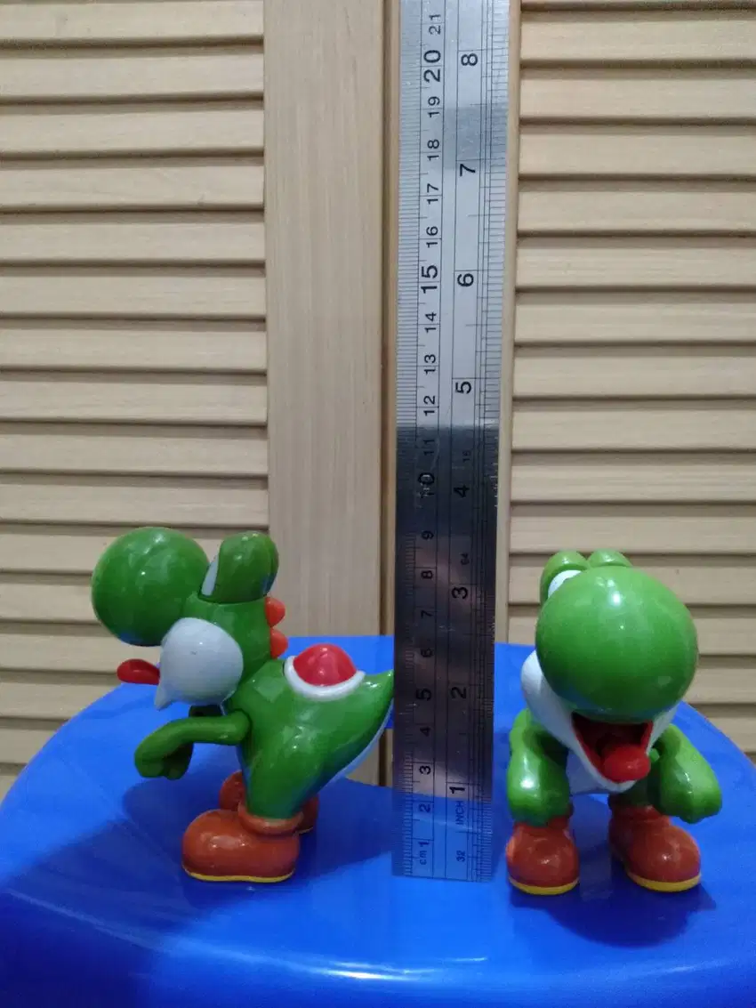 figure/tokoh di super mario bross (yoshi)