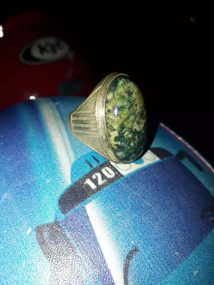 bismillah,dijual bacan  blue elektrik besar rp 600 rb nego ikatan aloy