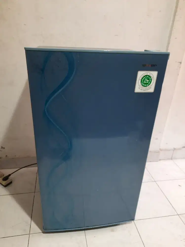 Dicari kulkas bekas anda untuk sy beli