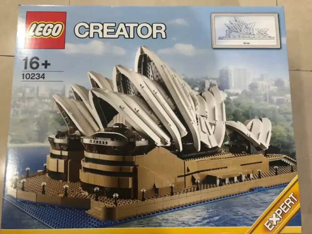 Lego Creator Sydney Opera House 10234 Preloved