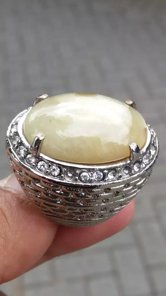 Jual Batu Cincin Permata Light Yellowish Sapphire Bigger Bagus sekali