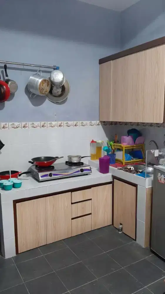 Lemari dapur, kitchen set, lemari pakaian custom kontraktor interior