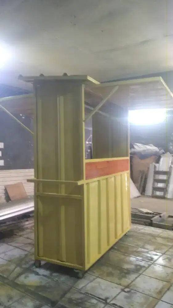 Booth gerobak meja kontainer
