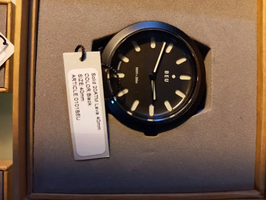 Jam Tangan Quartz Analog BEU Solid Series 40 mm (Sweden)