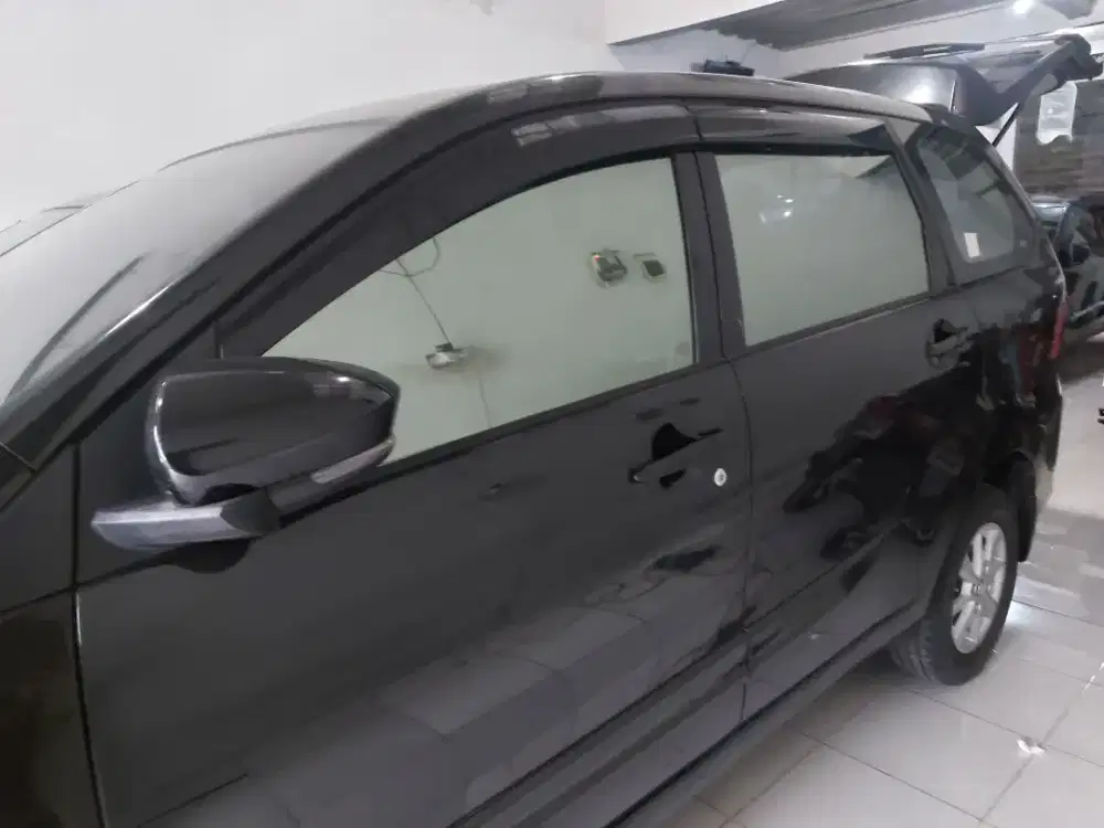 kaca film mobil panggilan