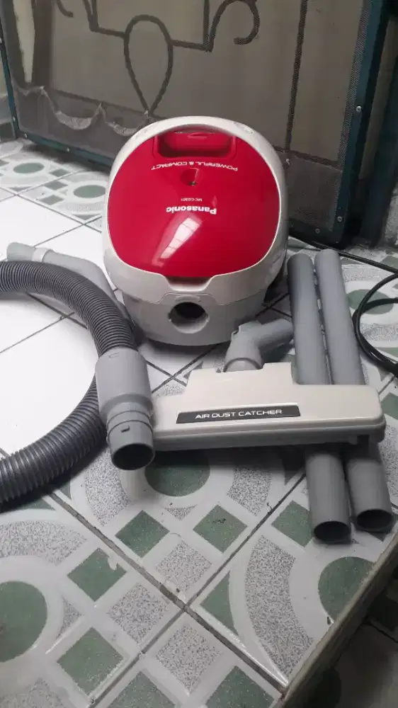 PANACONIC MC-CG 301 .( red )