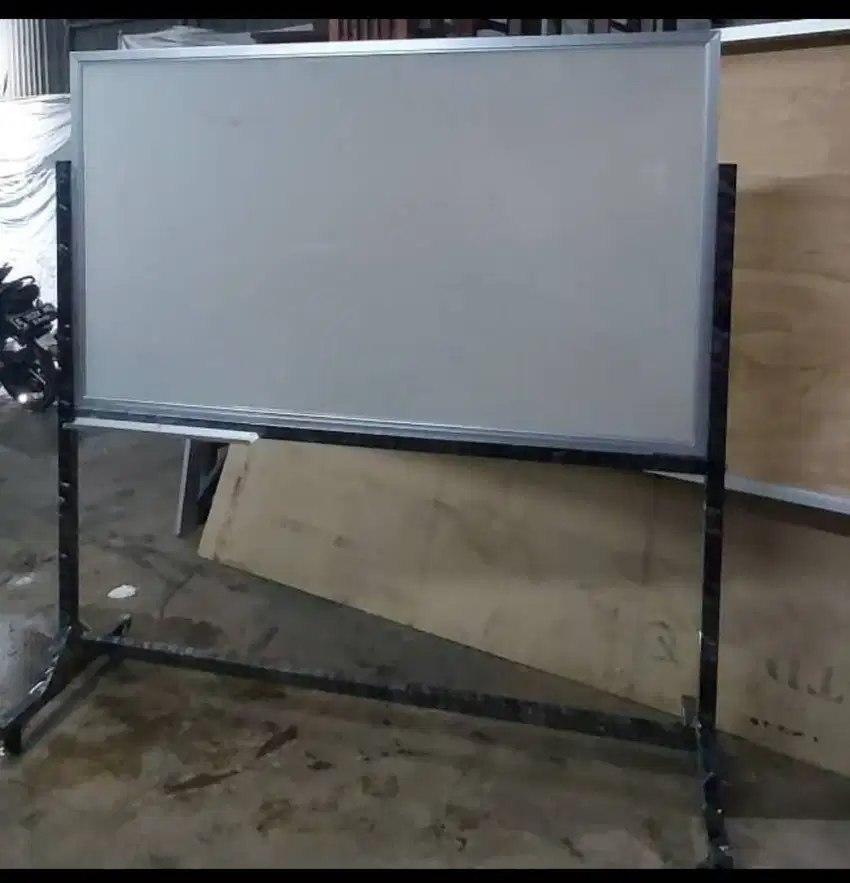 Glass whiteboard 120x240cm standing