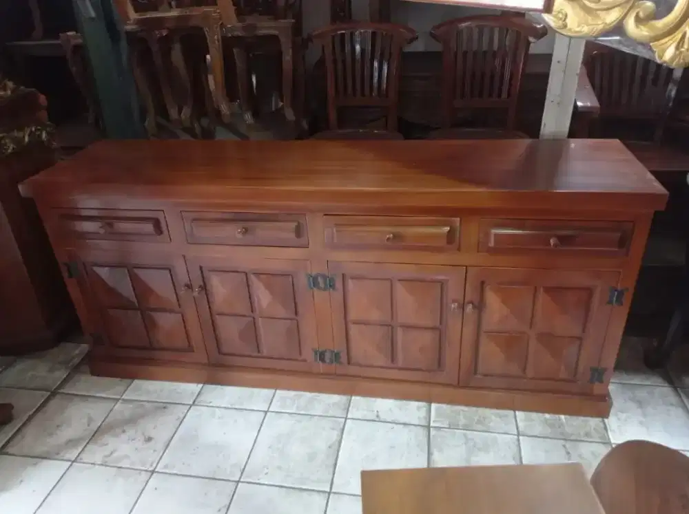 Buffet tv kayu jati kotakan