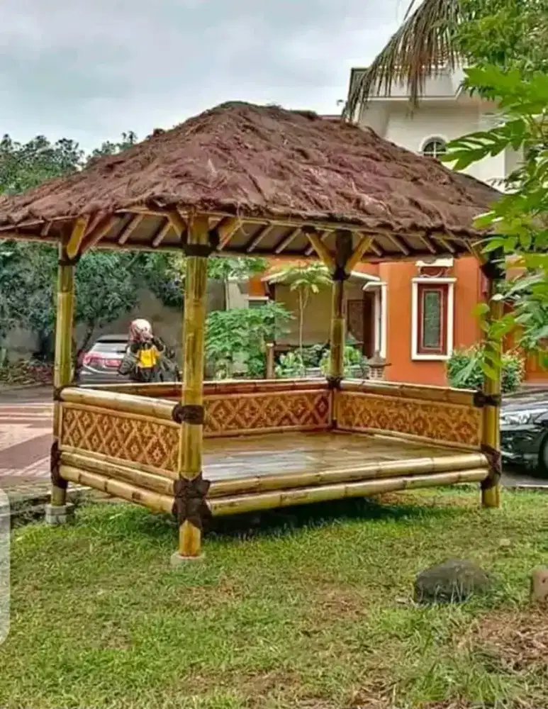 Gajebo bambu / saung bambu / gajebo saung bambu