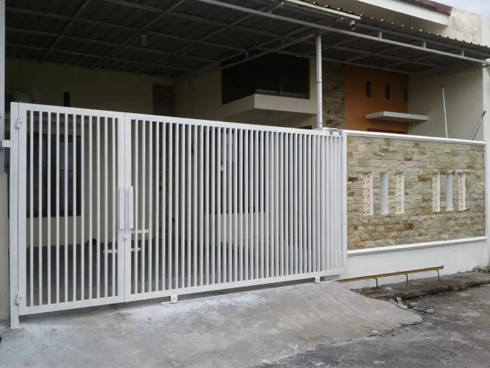 Rumah Colomadu(Utara The Alana Hotel,Selatan Soto Sawah)