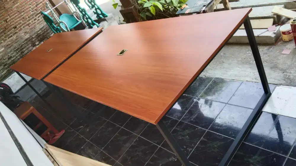 Meja meeting kantor( custom warna dan ukuran)