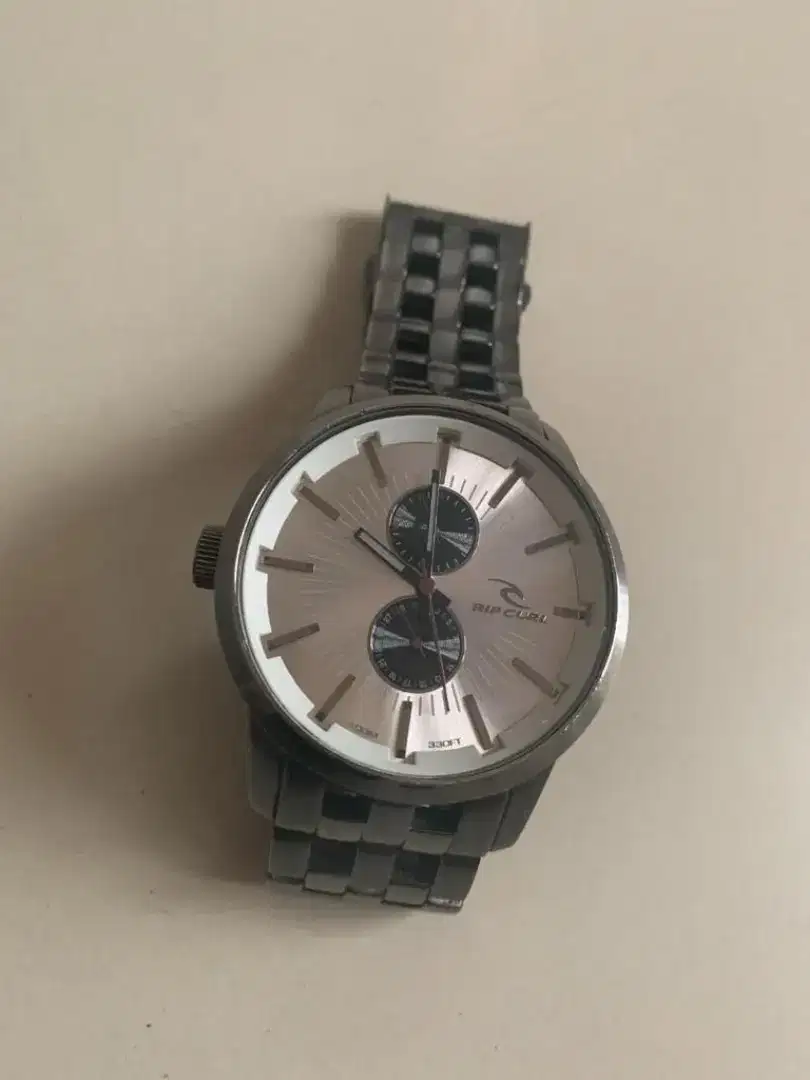 Jam RIP Curl detroit Gun metal