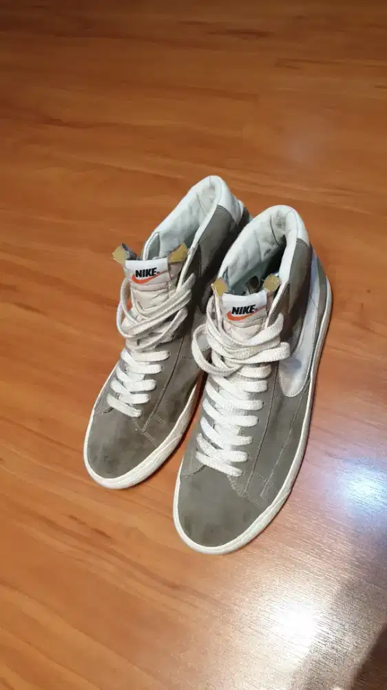 Sepatu Nike Blazer Vintage 45 / 11