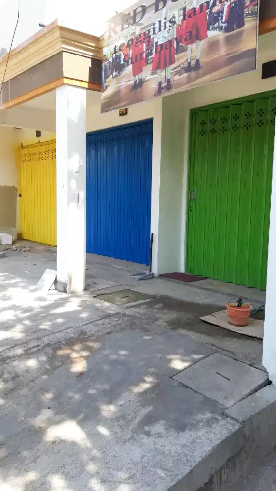 SURABAYA PINTU HARMONIKA.