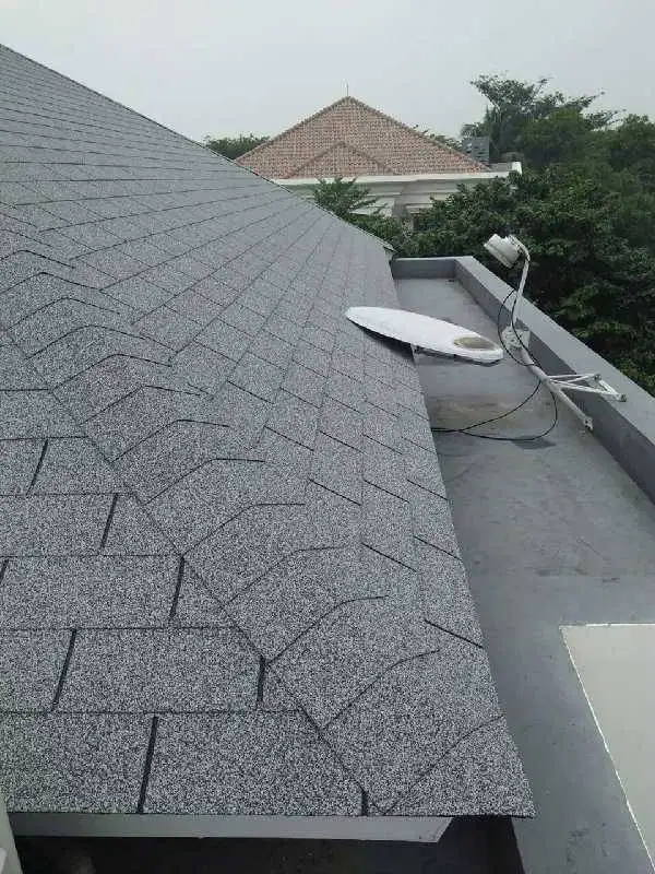 Genteng ringan bitumen