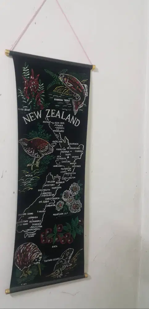 Hiasan Dinding Gantung Peta New Zealand Selandia Baru (Harga Nego)