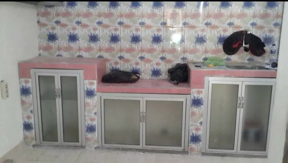 Kitchen set kolong dapur aluminium