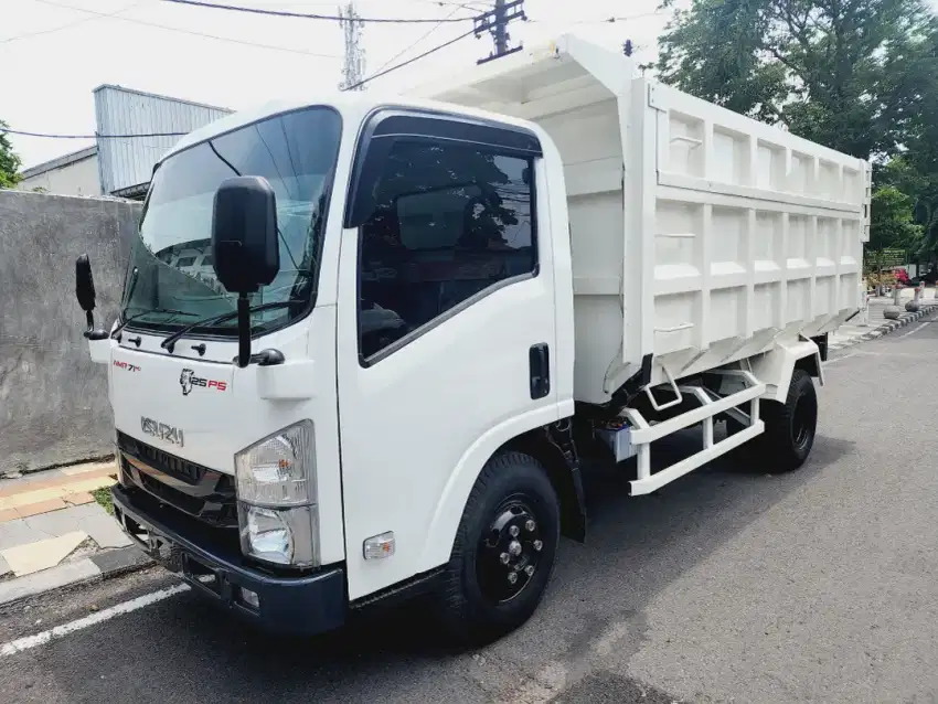 Euro 2 Dump Truk Elf 125 HD 6,1 2022 Super Istimewa Siap Kerja