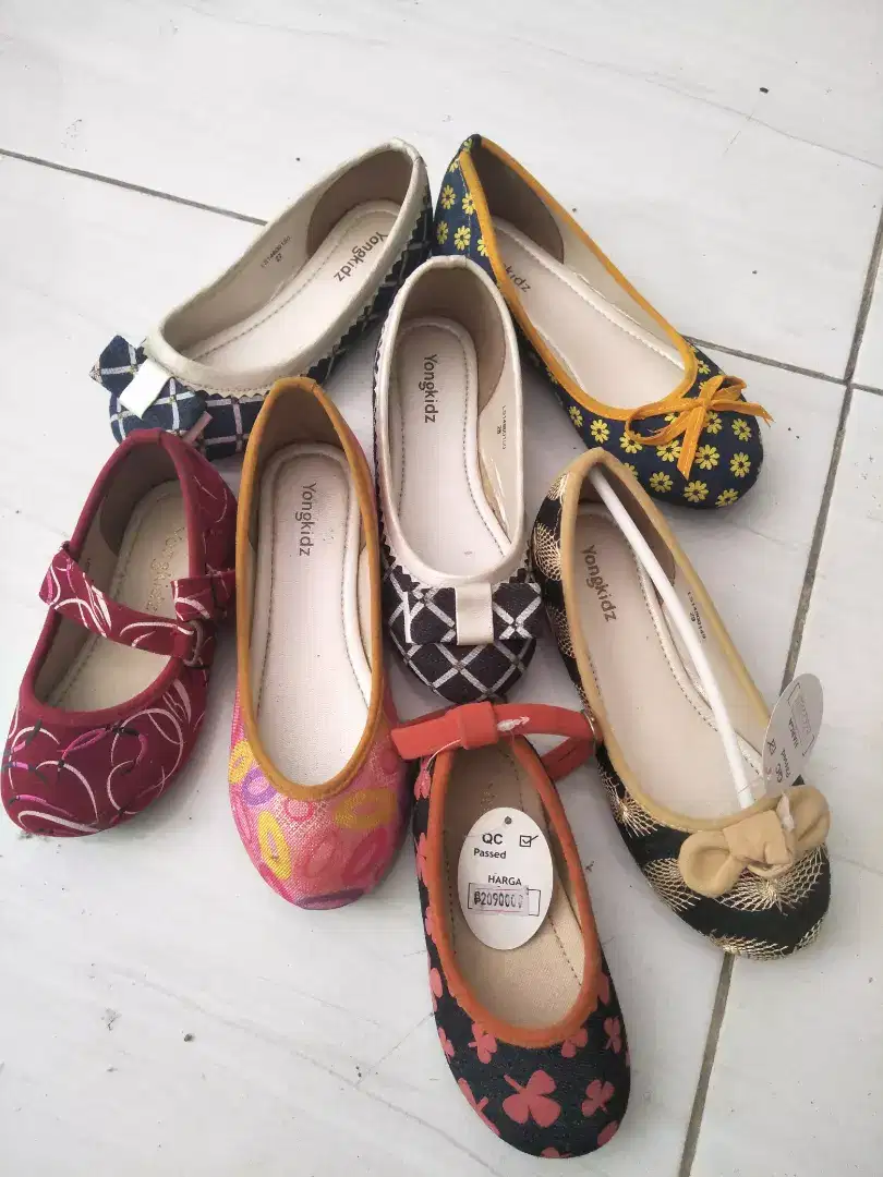 Sepatu anak perempuan merek Yongki Komaladi (ori)