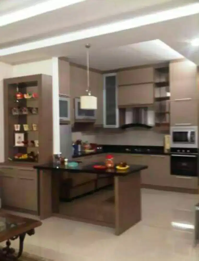 Kitchen set dan lemari pakaian murah