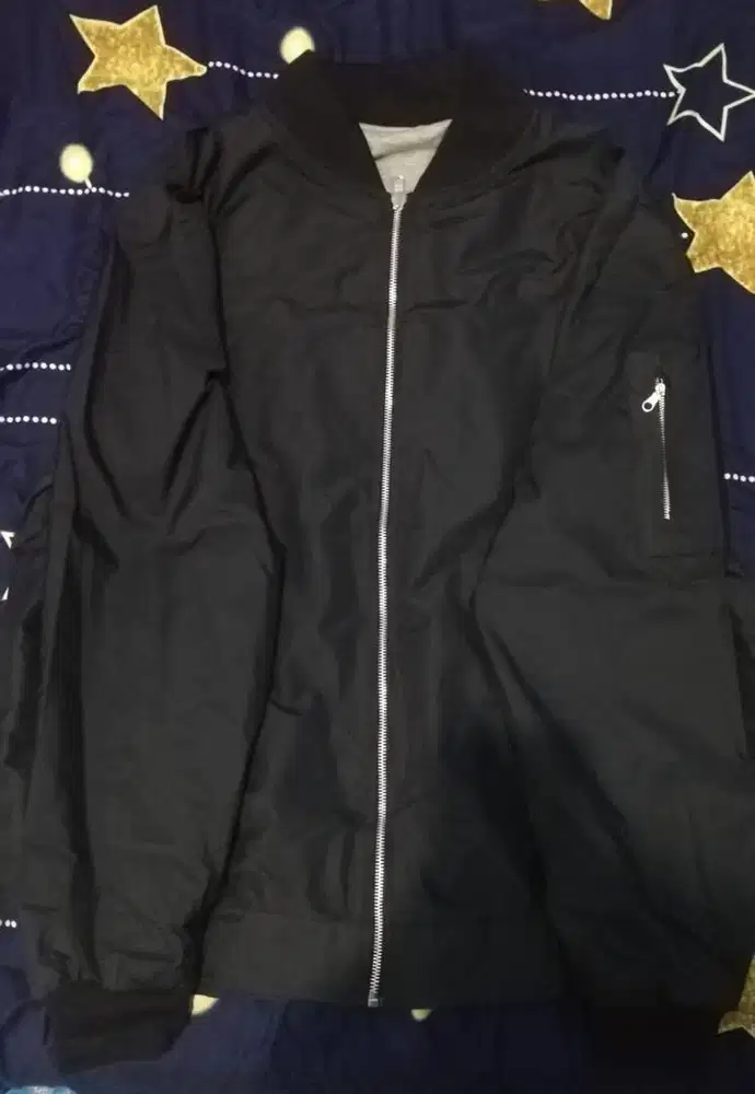 Jacket Bomber Premium Bolak Balik.