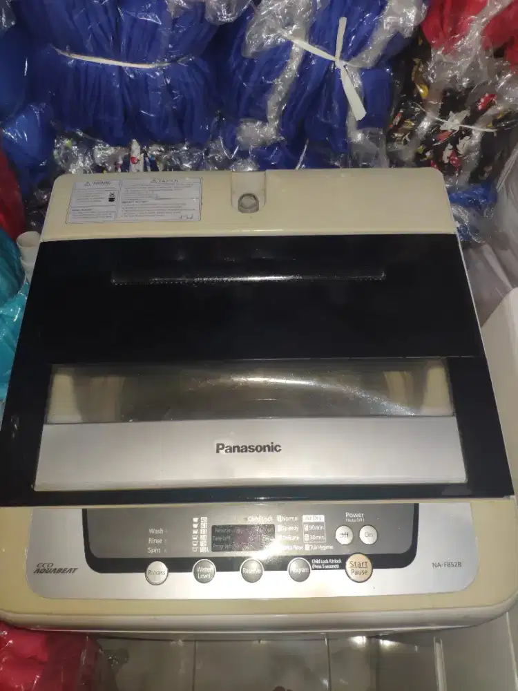 Mesin cuci PANASONIC NA-F852B