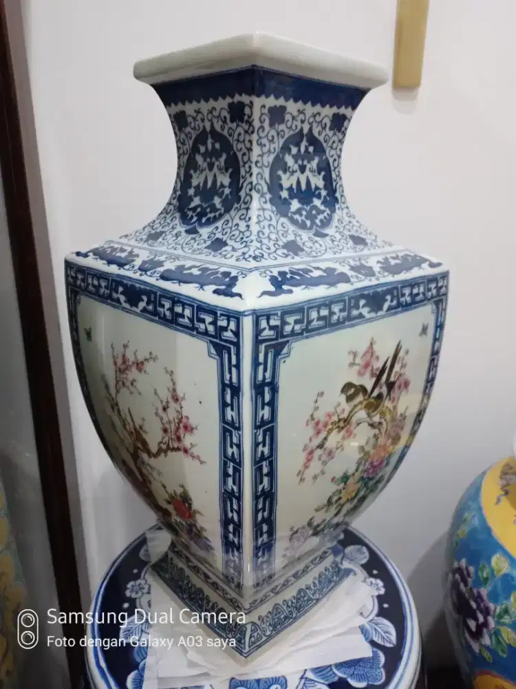 Guci keramik cina kuno antik segi 4. T.46cmx 22cm