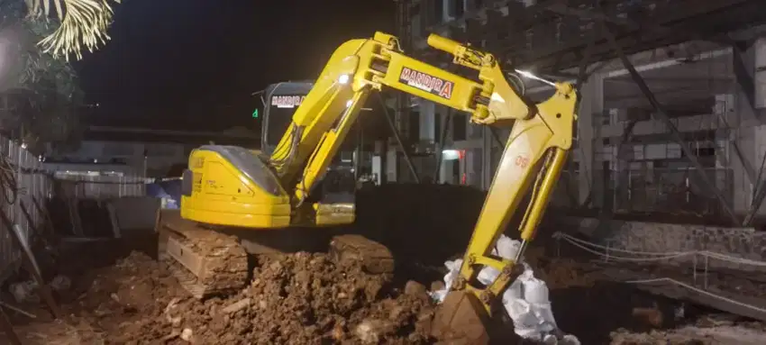 Crane excavator pc75 becko pc78 breaker pc50 vibro dozer wales beko
