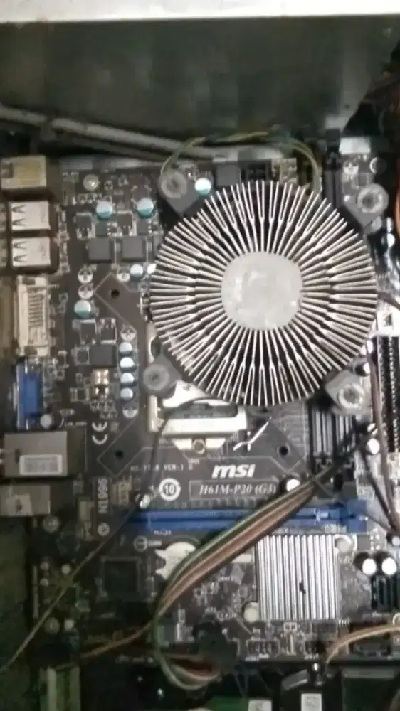 Terima komputer bekas rusak