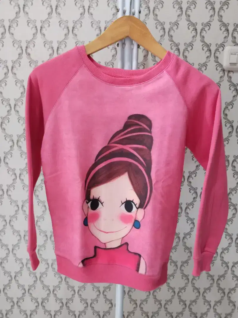 Preloved Sweater Wanita