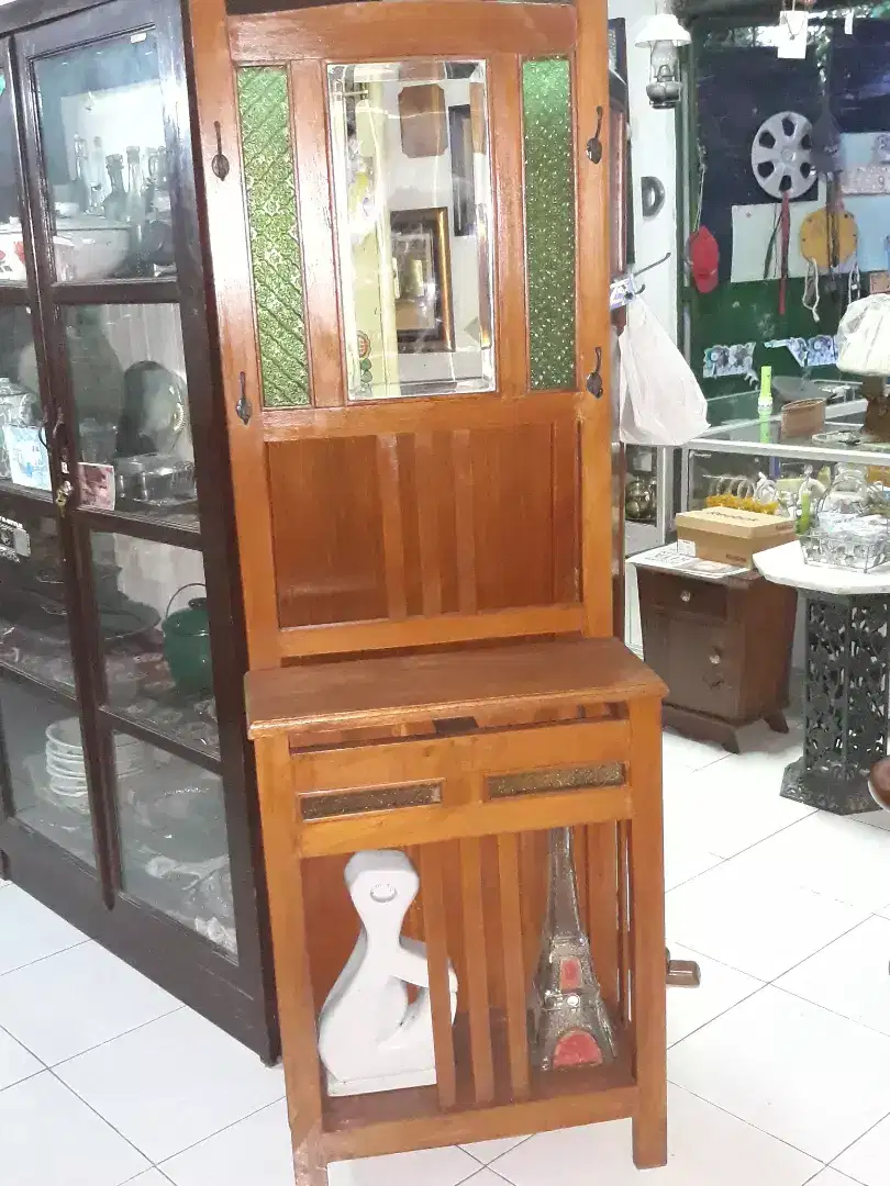 Kapstok Berdiri Kaca Befel
