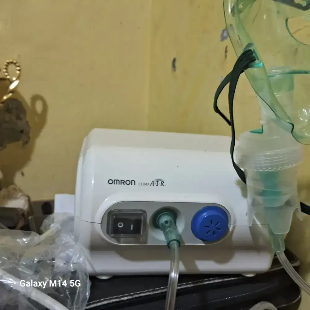 Nebulizer omron NE C28