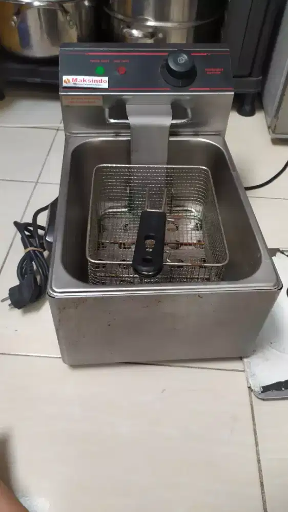 deep fryer maksindo listrik