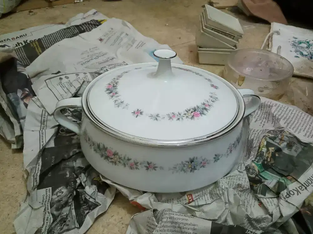 Mangkok sayur merek noritake Dari japan