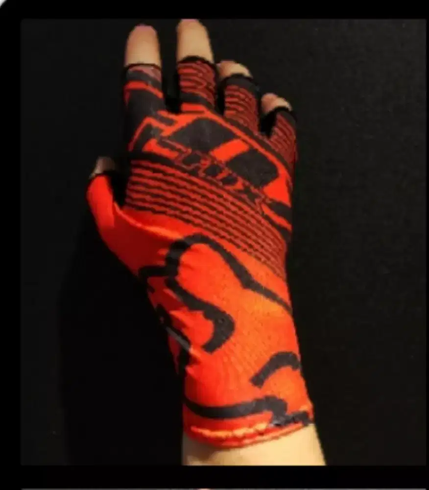 Sarung tangan sepeda fox dan spesialized