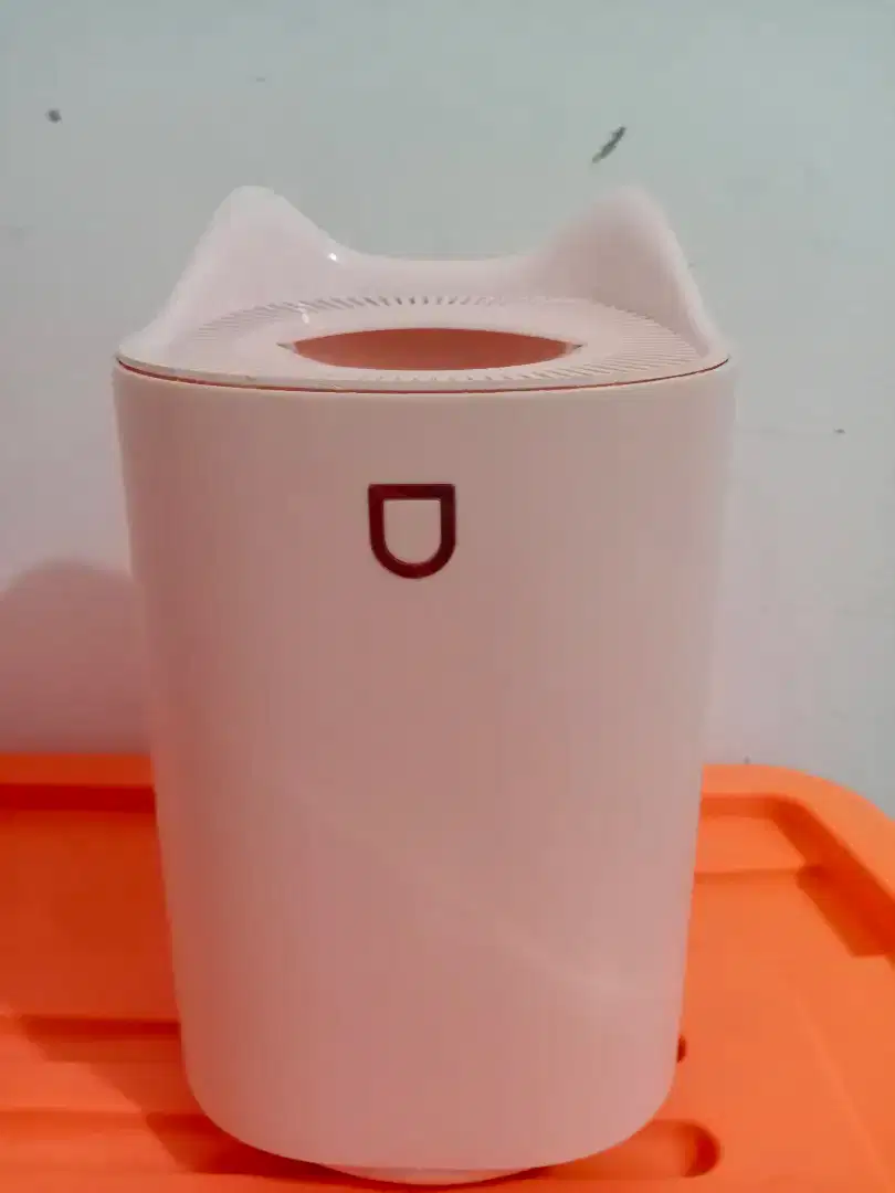 Humidifier uap udara