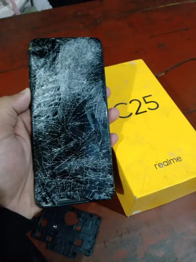 YANG ADA HP RUSAK MATI PECAH REMUK TAWARKAN