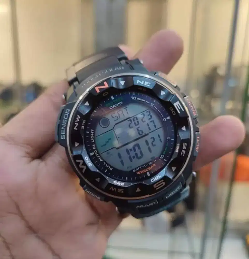BIG SALE.! Protrek Original PRG 250 Triple Sensor Tough Sol Rare Item