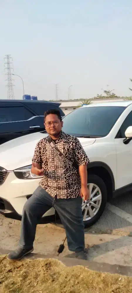 Mencari perkerjaan supir pribadi dan kantor