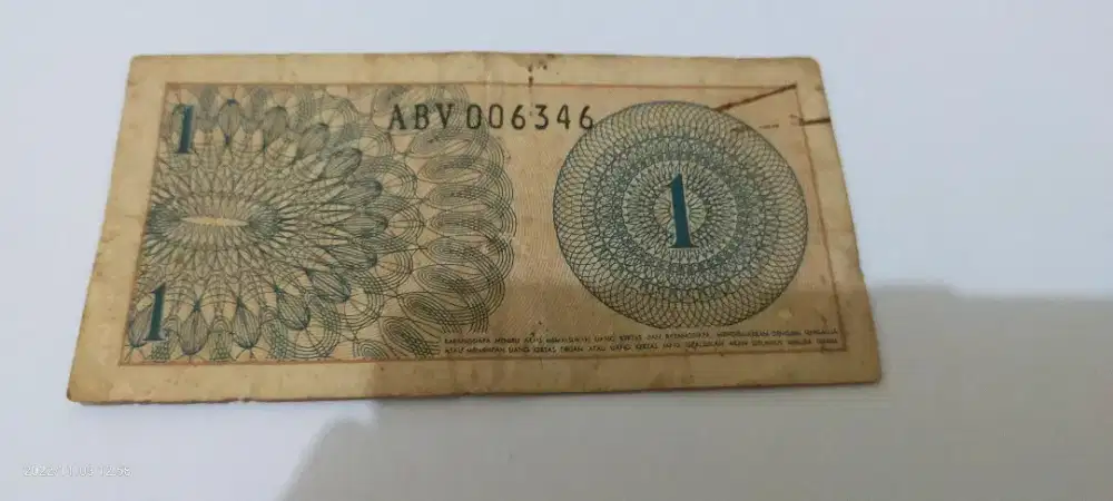 Duit kertas 1 cent dan 5 cent jadul