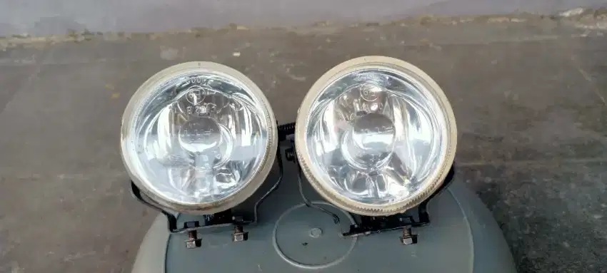 Jual FOG LAMP..Original ex Isuzu Panther Touring Copotan